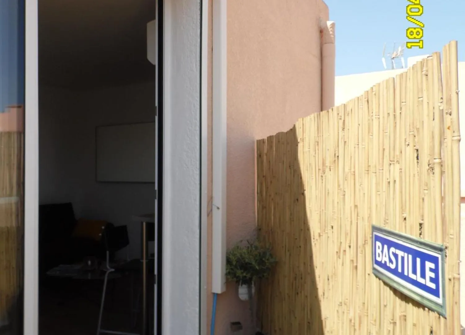 Appartamento T1 De Charme Terrasse Vue Mer Bandol